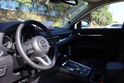 2025 Mazda CX-5 Carbon Edition