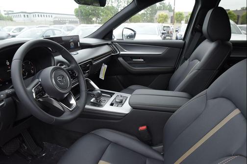2025 Mazda CX-90 PHEV Premium Plus