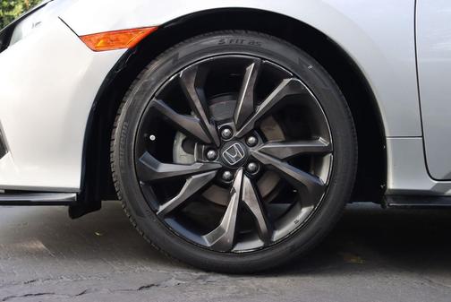 2018 Honda Civic Sport