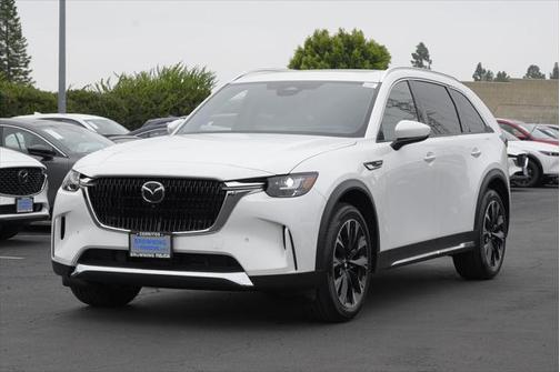 2025 Mazda CX-90 PHEV Premium Plus