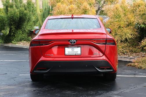 2023 Toyota Mirai Base