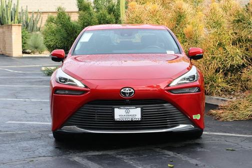 2023 Toyota Mirai Base