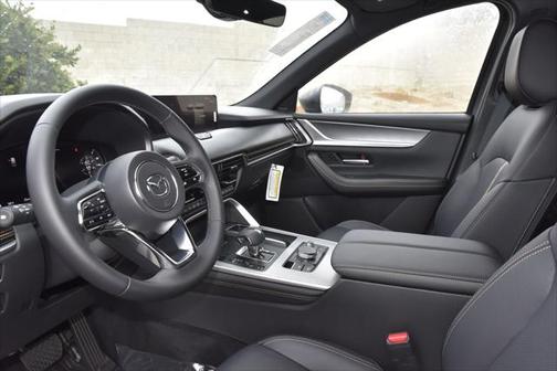 2025 Mazda CX-90 PHEV Premium Plus