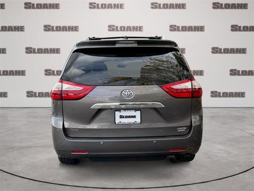 2017 Toyota Sienna Limited Premium