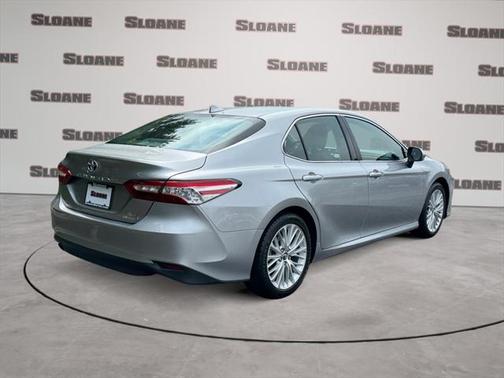 2019 Toyota Camry Hybrid XLE