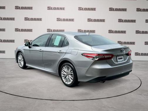 2019 Toyota Camry Hybrid XLE