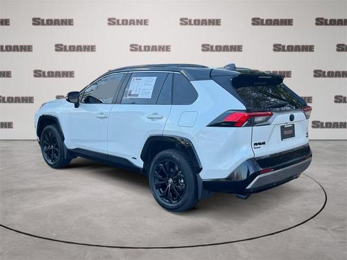 2024 Toyota RAV4 Hybrid SE
