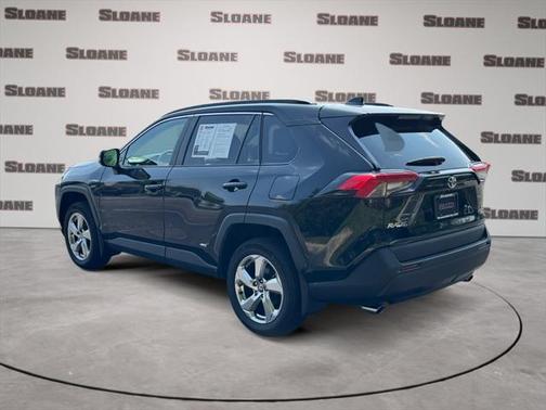 2021 Toyota RAV4 Hybrid XLE Premium