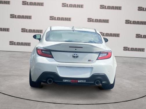 2025 Toyota GR86 Premium