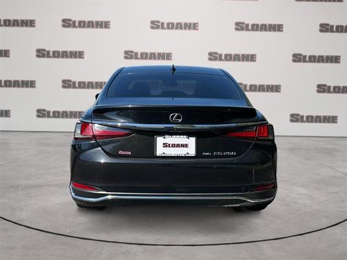 2021 Lexus ES 250 Base