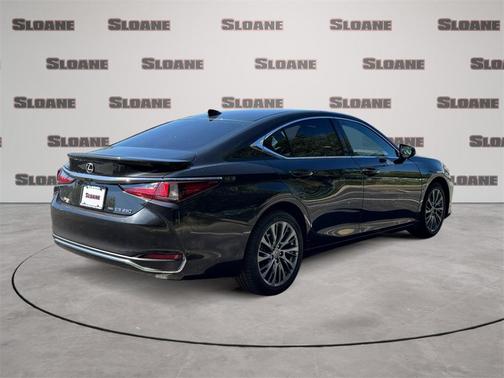 2021 Lexus ES 250 Base