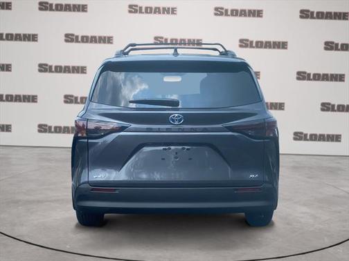 2025 Toyota Sienna XLE 7 Passenger