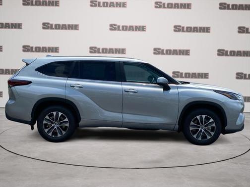 2025 Toyota Highlander XLE