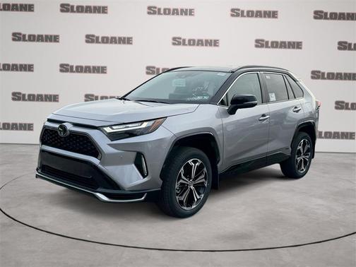 2025 Toyota RAV4 Hybrid SE