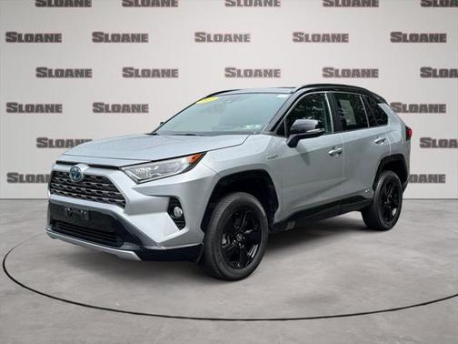 2021 Toyota RAV4 Hybrid SE