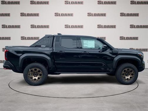 2025 Toyota Tacoma Hybrid Trailhunter