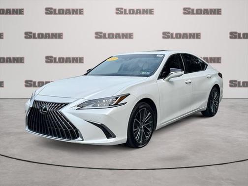 2022 Lexus ES 350 Base