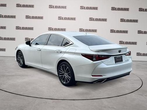 2022 Lexus ES 350 Base