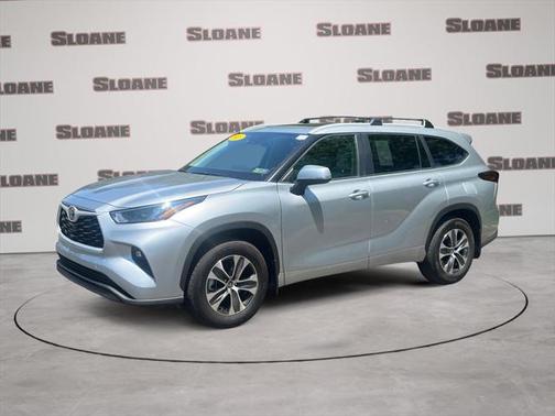 2025 Toyota Highlander XLE