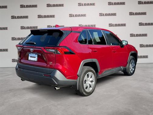2022 Toyota RAV4 LE