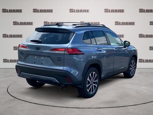 2025 Toyota Corolla Cross XLE