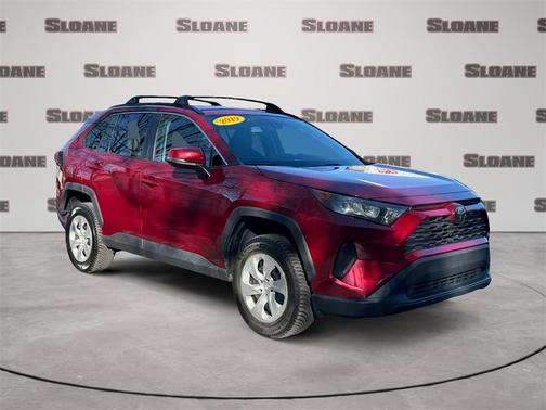 2019 Toyota RAV4 LE
