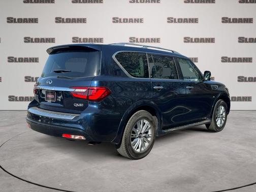 2018 INFINITI QX80 Base