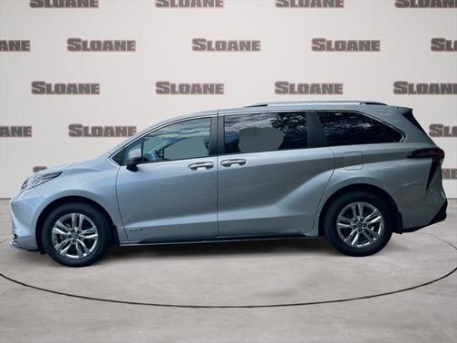 2021 Toyota Sienna Limited 7-Passenger