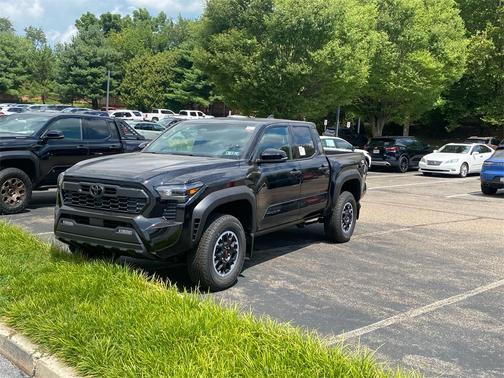 2025 Toyota Tacoma TRD Off Road