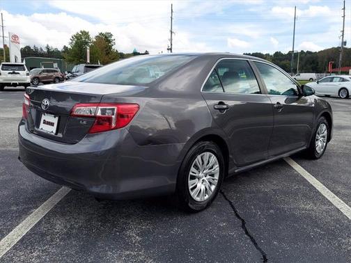 2014 Toyota Camry LE