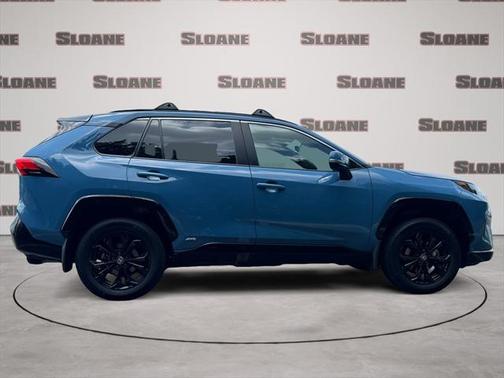 2023 Toyota RAV4 Hybrid SE