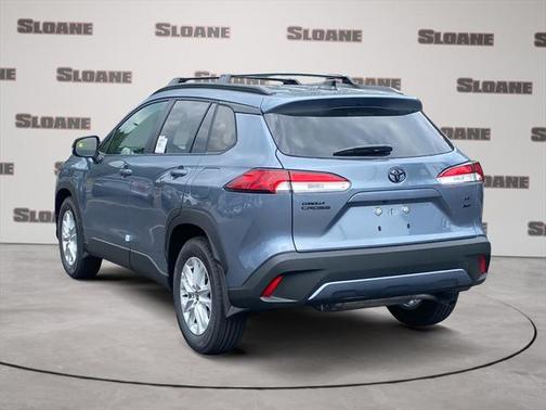 2025 Toyota Corolla Cross LE