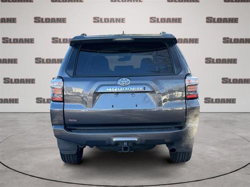 2022 Toyota 4Runner SR5