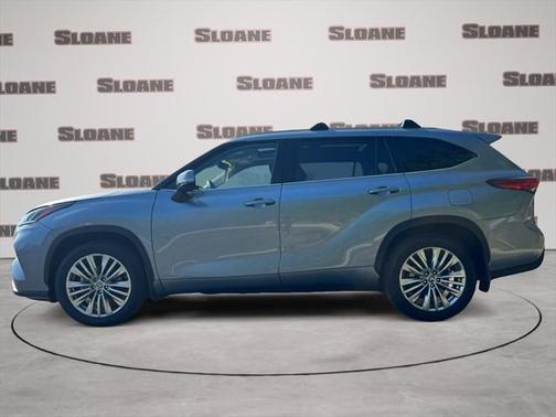 2023 Toyota Highlander Platinum
