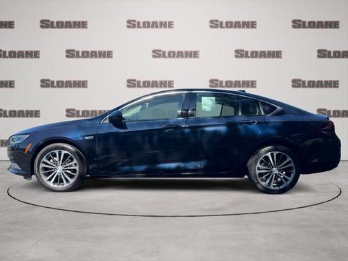2020 Buick Regal Sportback FWD Essence