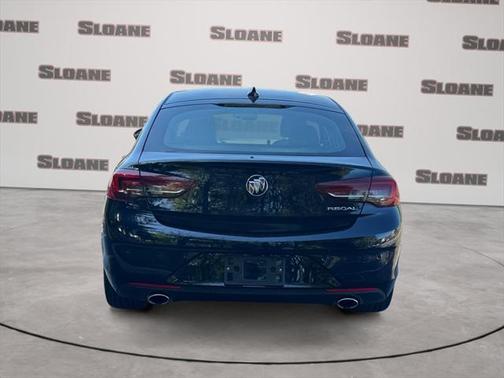 2020 Buick Regal Sportback FWD Essence