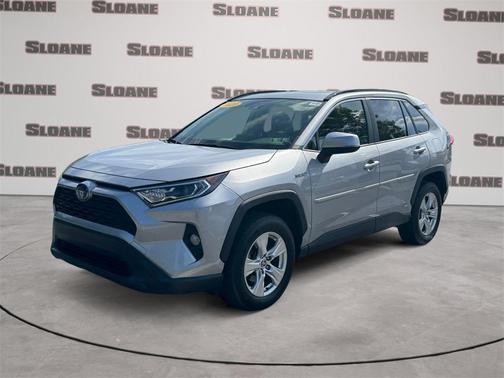 2020 Toyota RAV4 Hybrid XLE