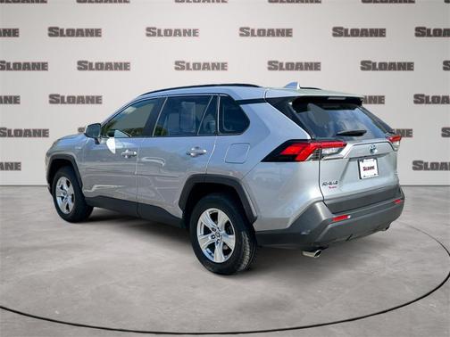 2020 Toyota RAV4 Hybrid XLE