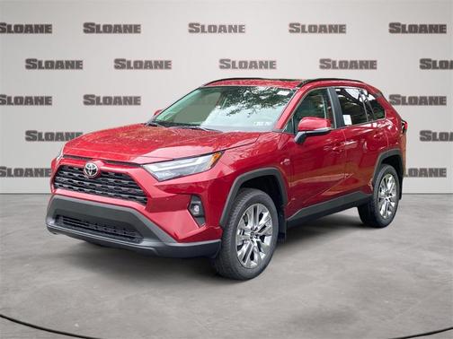 2025 Toyota RAV4 XLE Premium