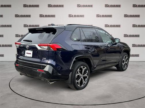 2025 Toyota RAV4 Hybrid SE