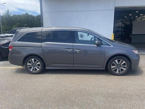 2015 Honda Odyssey Touring
