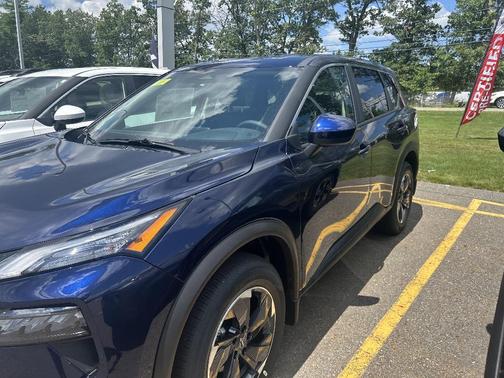 2025 Nissan Rogue SV