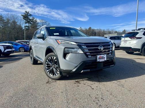 2025 Nissan Rogue Platinum