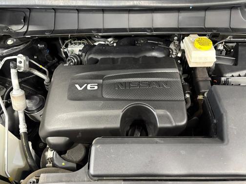 2022 Nissan Pathfinder S