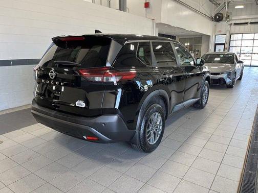 2021 Nissan Rogue S