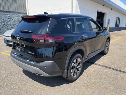 Black 2023 Nissan Rogue SV