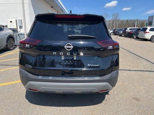 Black 2023 Nissan Rogue SV