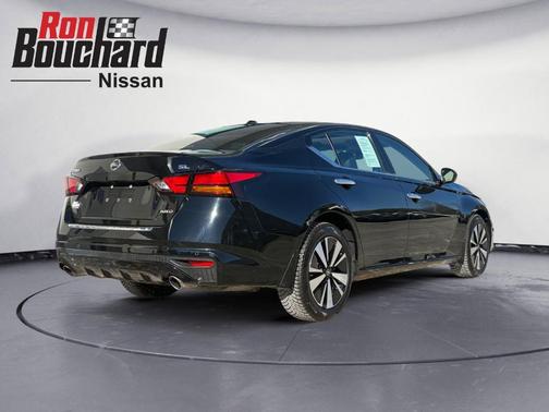 2021 Nissan Altima 2.5 SL