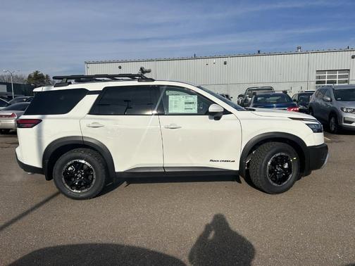 2025 Nissan Pathfinder Rock Creek