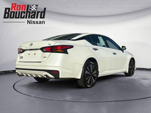 2022 Nissan Altima 2.5 SL